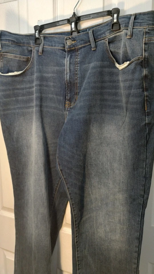 Big Men's Arizona Relaxed Straight Distress Blue Jeans, Size 46X29 - Image 3 of 4