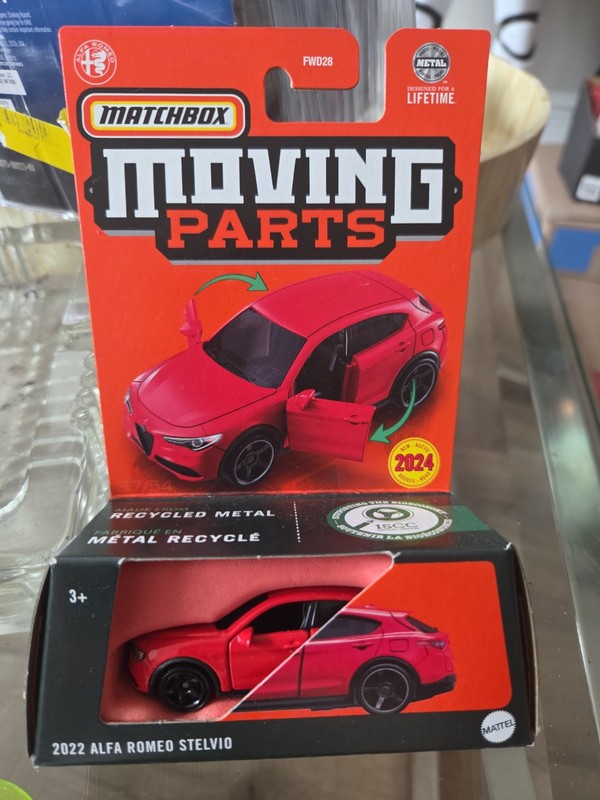 Matchbox Moving Parts 2022 Alfa Romeo Stelvio