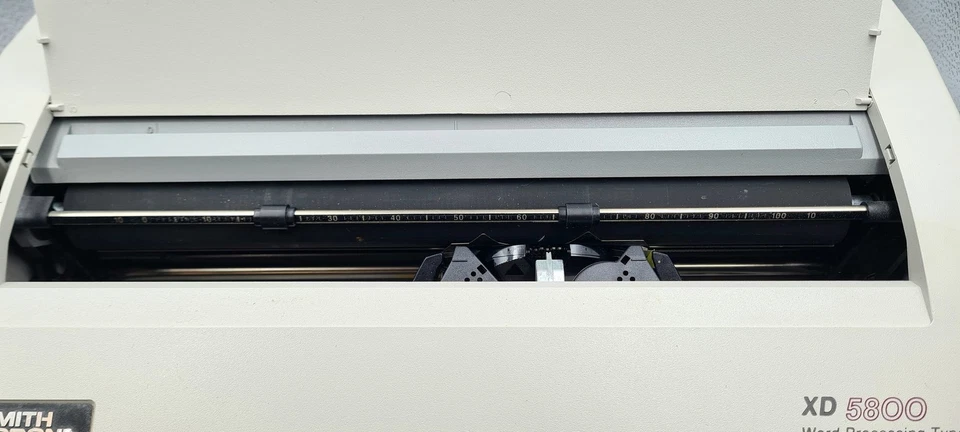 Smith Corona XD 5800 Word Processing Typewriter with Manual - #1003 - Image 3 of 4