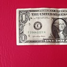 $1 Federal Reserve Note Error Misaligned Print/Cut Series 2021 Serial E20642222A — photo 4