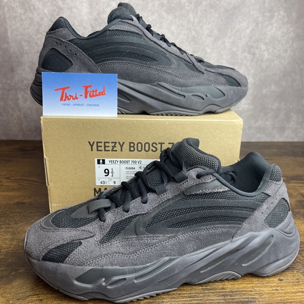 Adidas Yeezy Boost 700 V2 Vanta Size 9.5 FU6684 Dark Black Adidas Yeezy Boost 700 V2 Vanta Size 9.5 FU6684 Dark Black