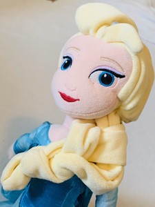 elsa plush doll 20
