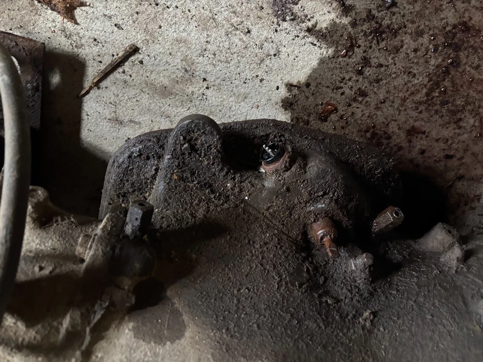 1982 83 84 85 DODGE D150 D250 4WD A727 727 AUTOMATIC TRANSMISSION W/TRANSFERCASE - Image 4 of 4