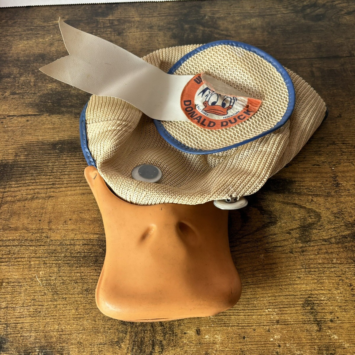 Vintage Donald Duck Walt Disney World Souvenir Squeaker Mesh 