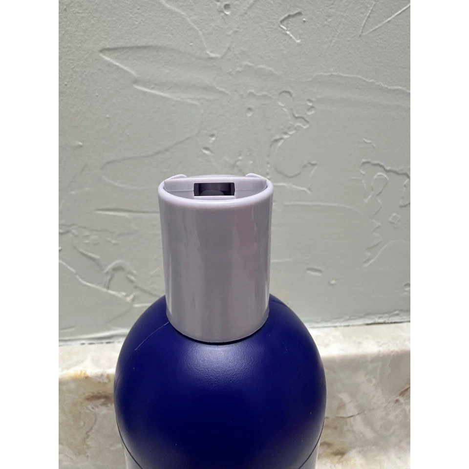 Clairol Professional Shimmer Lights Blonde Toning Conditioner - 16 fl oz - Image 3 of 3