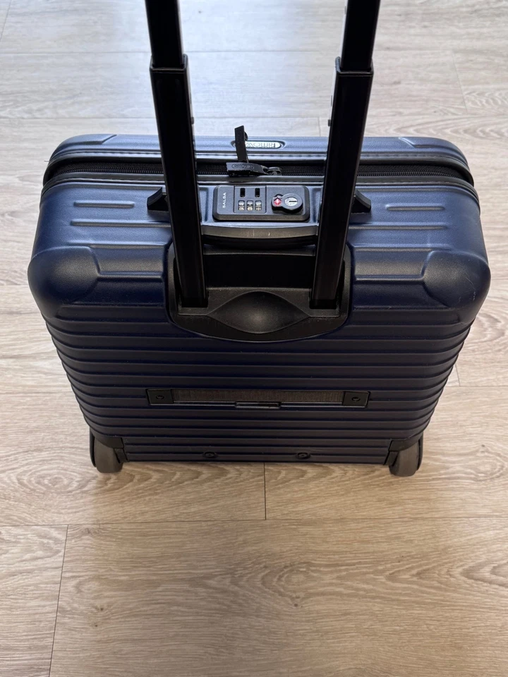 RIMOWA Salsa Business Trolley 2 Rollen I blau matt I gebraucht, gut in Schuss - Bild 2 von 4