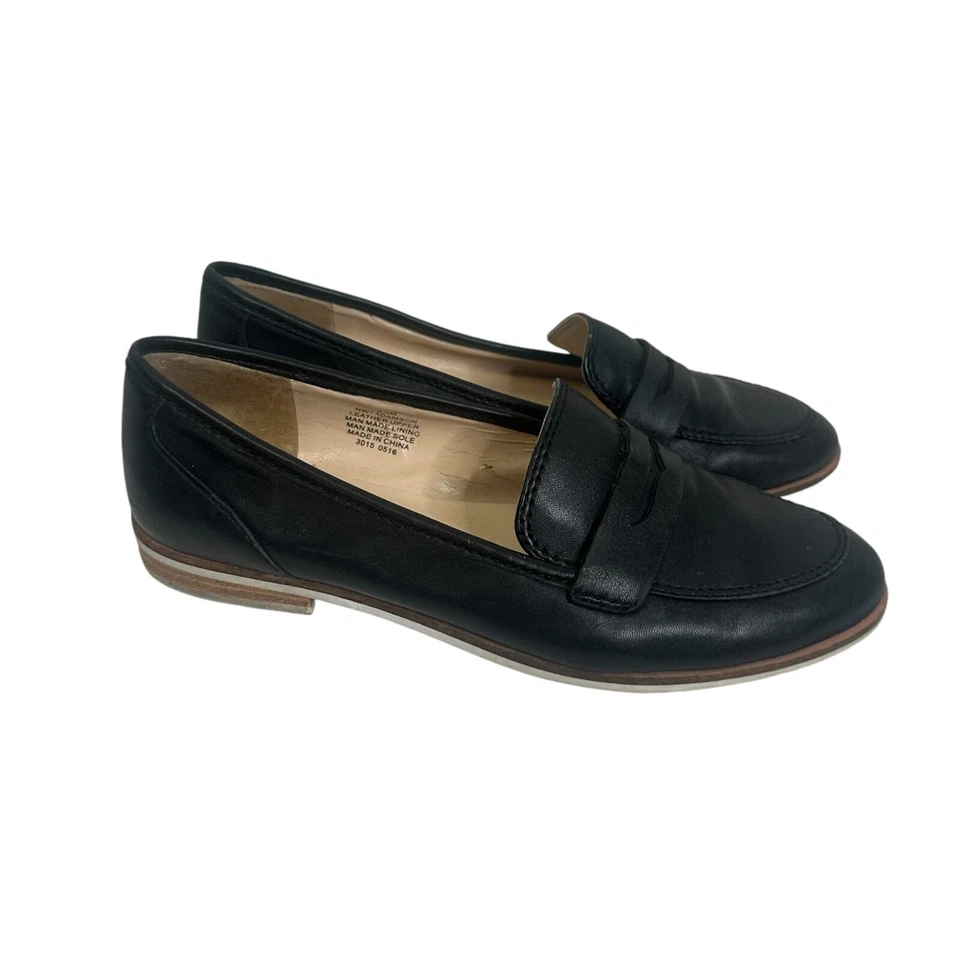 Nine West Black Leather Slip On Dress Shoe Loafer 6.5  - Image 3 of 4
