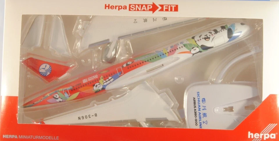 HERPA 613521 Aereo modello Airbus A350-900 Sichuan Airlines 1:200 Snap-Fit - Immagine 2 di 4