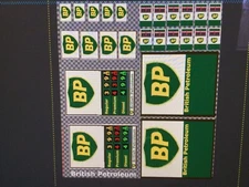 O scale gas signs on self adhesive paper. 2 pages included. Exxon and BP.