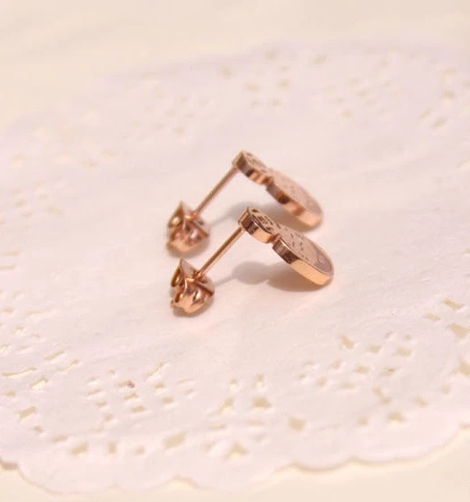 Aretes lisos Maneki Neko de oro rosa de 18 quilates GF para dama niña gato de la suerte japonés Foto 3 de 4