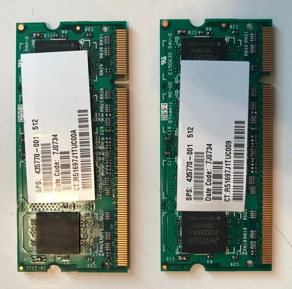 Memoria para portátil Transcend 1 GB (2x512 MB) DDR-4200 533 MHZ 200 pines JM467Q6643A-5-P Foto 3 de 3