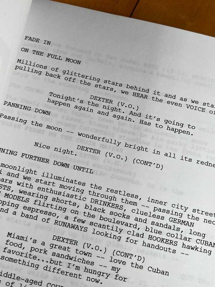 Dexter Pilot Script Signed- Autograph Reprints- Dexter TV Show | eBay