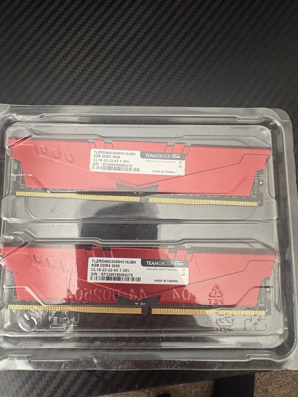TEAMGROUP T-Force Vulcan Z DDR4 DIMM 16GB (2x8GB) 3200MHz TLZRD48G3200HC16CBK