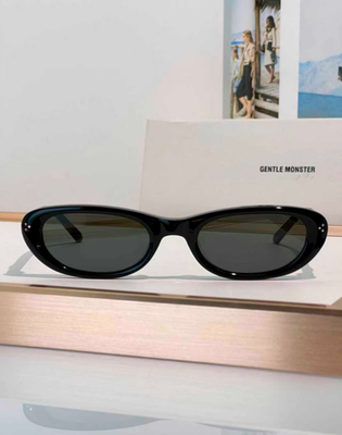 Gentle Monster Madlenne 01 Sunglasses Black With Case New | eBay