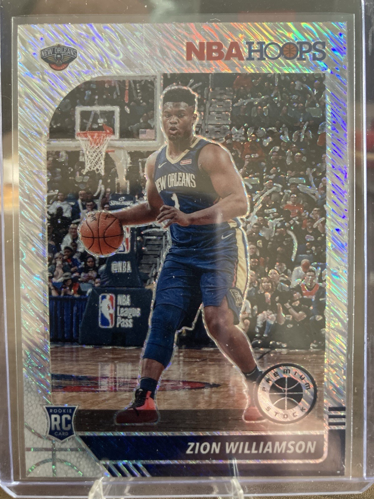 2019-20 Panini Hoops Premium Stock Zion Williamson RC Shimmer #258