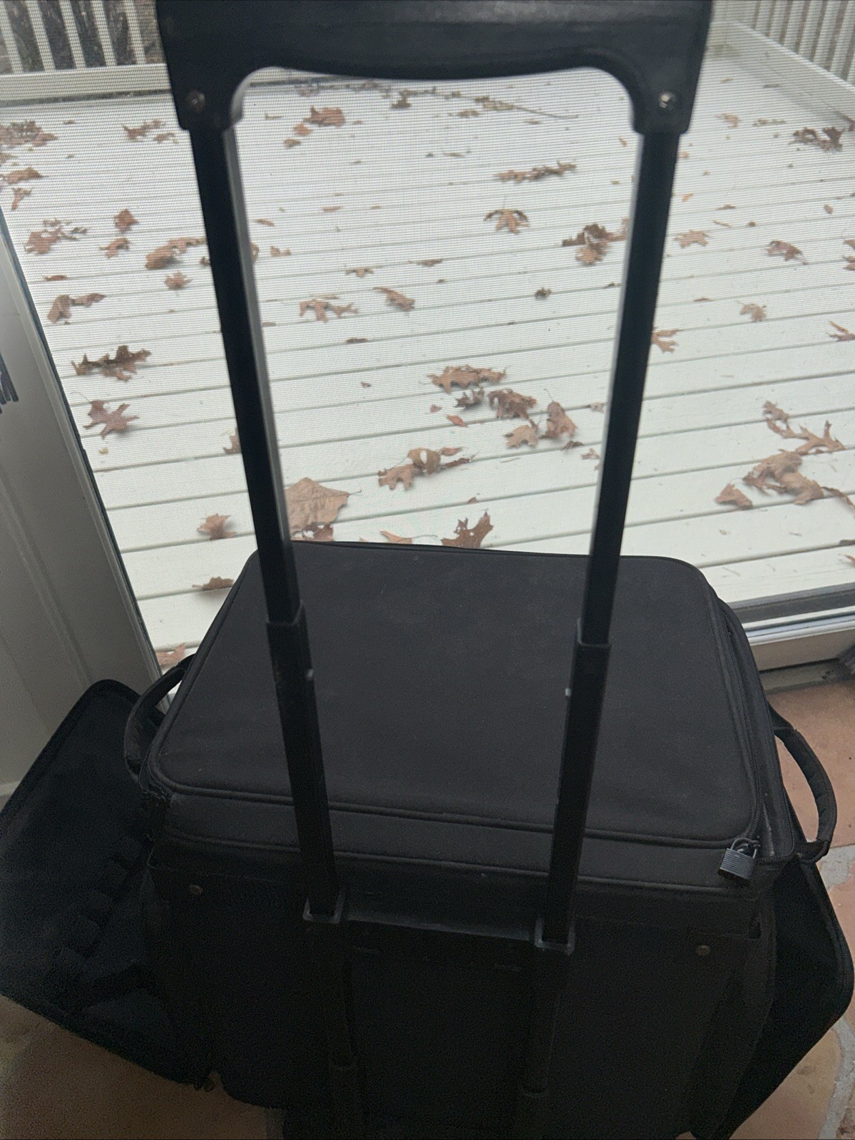 Crop In style XXL Tote/  As is /Been In Storage