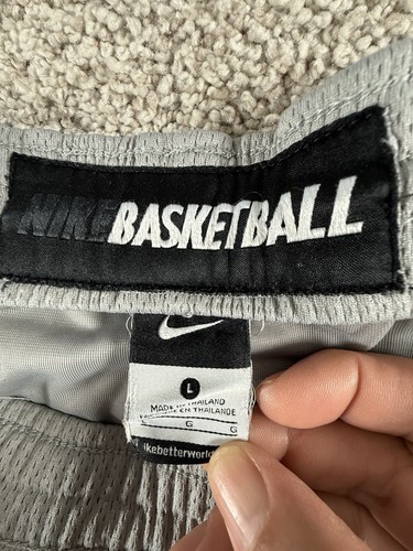 Nike Herren grau gestreift Basketball sportlich fehlender Kordelzug Shorts Größe L - Bild 4 von 10