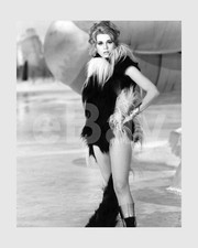 Barbarella (1968) Jane Fonda Photo 16x12 Non Signée