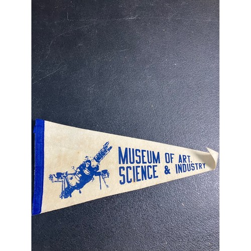 Vintage Museum of Art Science & Industry Felt Pennant Blue White Souvenir