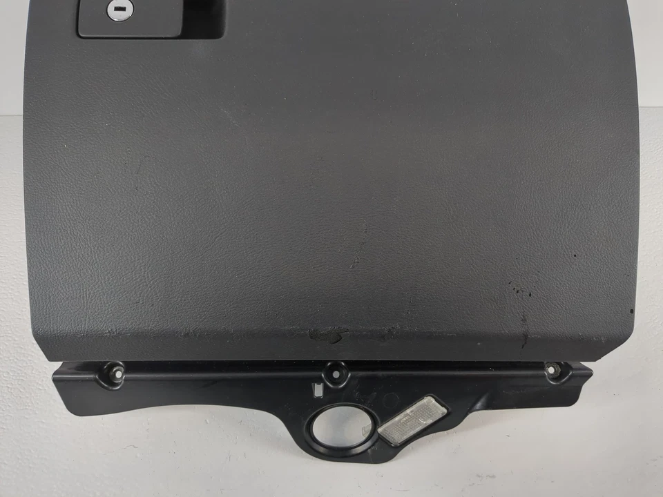 2006 Volkswagen Passat caixa de luvas de passageiro porta compartimento de armazenamento HQZXW - Imagem 3 de 4