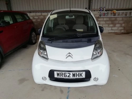 Citroen C Zero Hatchback 5dr Electric Auto .  SPARES OR REPAIR - Picture 1 of 6