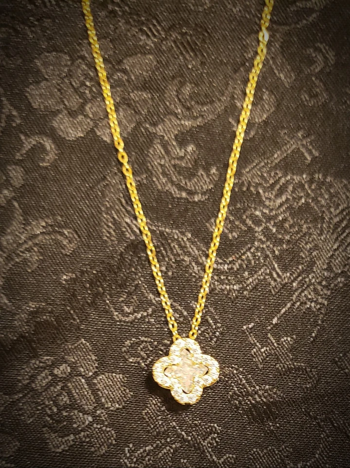Trébol de 4 hojas enchapado en oro de 18 quilates estilo diseñador con cristales 16" ajustable Collar 