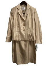 Collections For Le Suit 6P,8P 2 Piece Skirt Beige Silky Polyester Lined Pleated