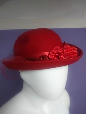 Vintage Doeskin Red Felt 100 Wool Boater Hat Made In USA