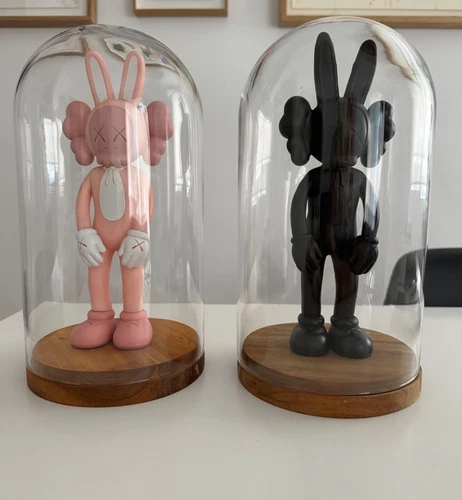 Kaws Accomplice 2002 set (Pink and Black)