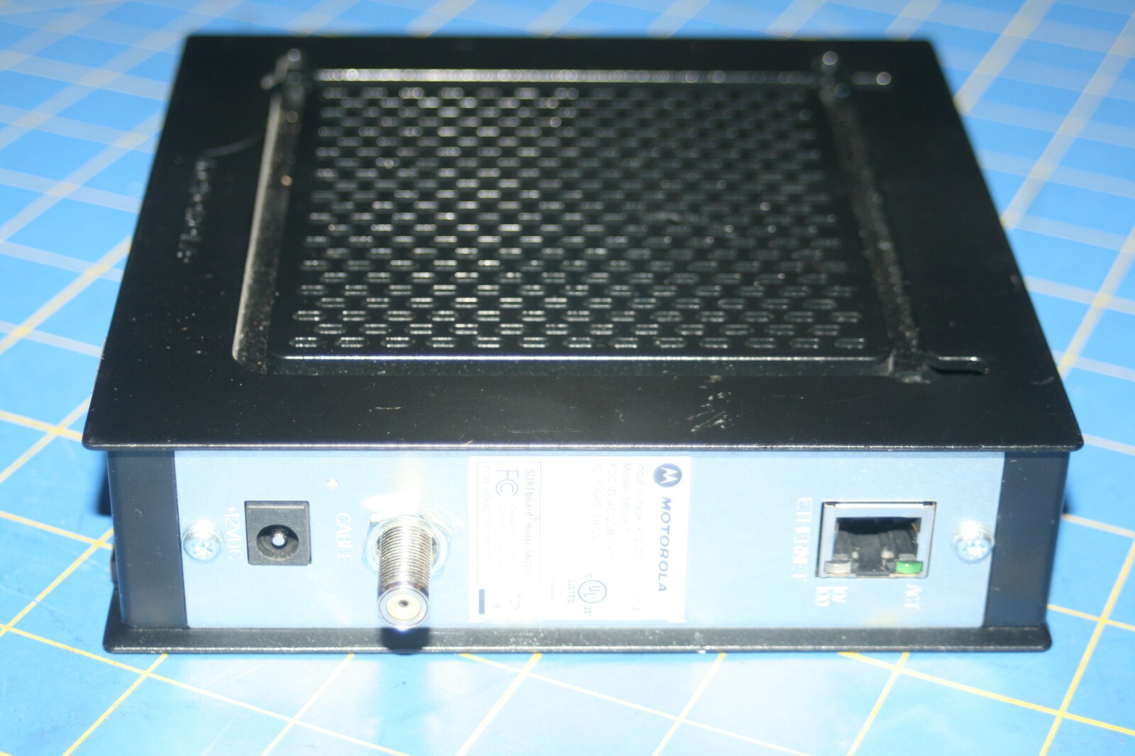 Picture 2 of 4