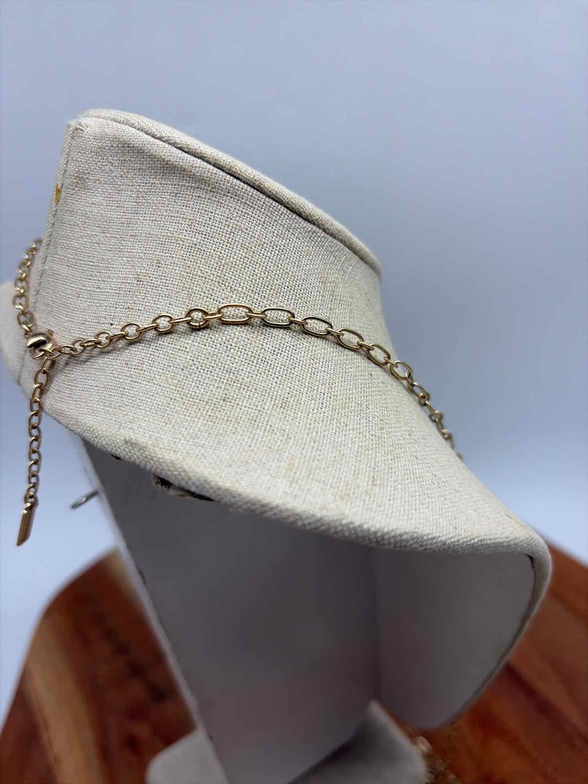 Pre-Owned Sugarfix Gold Chain Statement Necklace - image 3