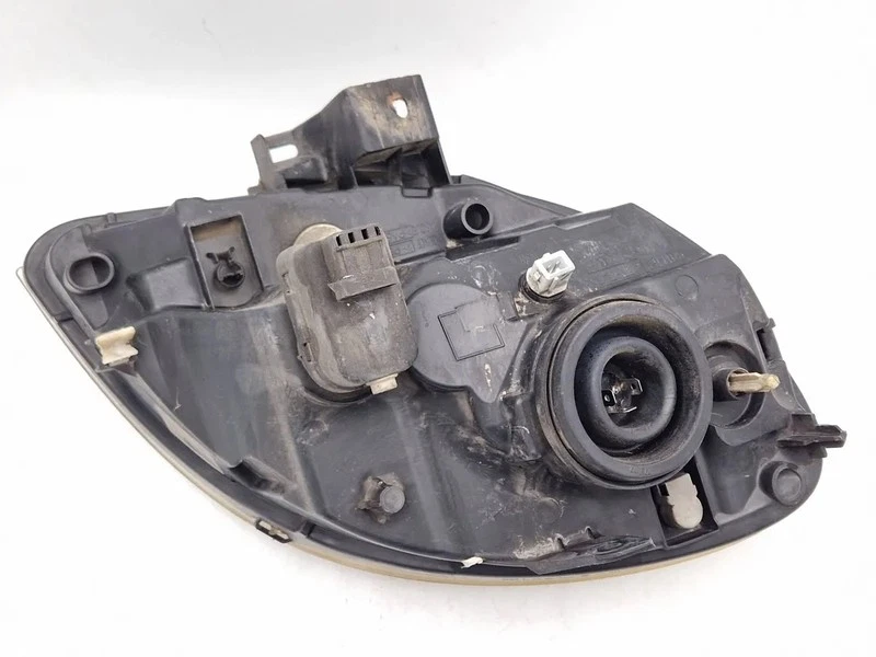 260107401R FARO ANTERIORE DESTRO per RENAULT KANGOO (04/03>03/09<) 8200236590 - Immagine 4 di 4