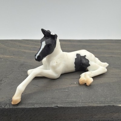 Breyer Stablemate Foal Black Pinto Resting Pony miniature 2.5'' RARE   