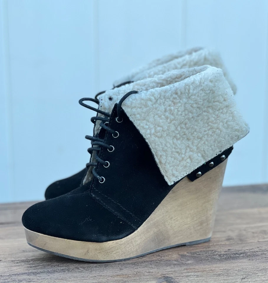 Naughty Monkey Cuero Gamuza Negro Madera Cuña Con Cordones Foto 2 de 4