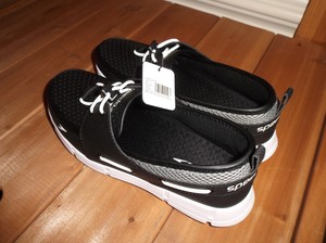 speedo boat shoes womens
