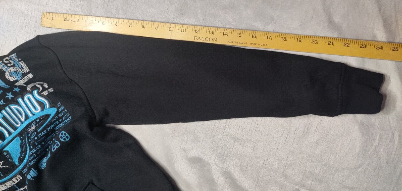 UNIVERSAL STUDIOS  FILM CASTING Patch Logo Men Sm… - image 13