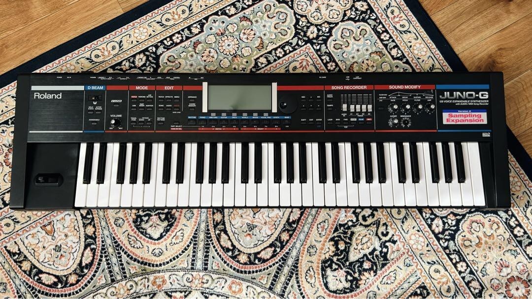 Roland Juno-G Keyboard Synthesizer instrument Keyboard from JAPAN 