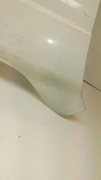 01 02 03 BMW 530I E39 RH КРЫЛО БЕЛЫЙ - Изображение 2 из 4