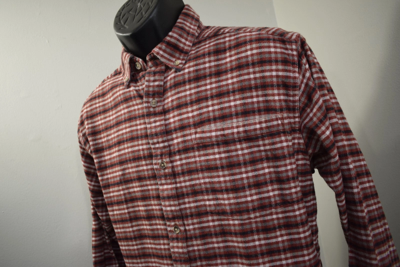 Mountain Khakis Flannel Button Up Shirt Plaid Long Sleeve Hiking Mens Medium