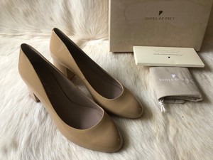 large size womens shoes size 12