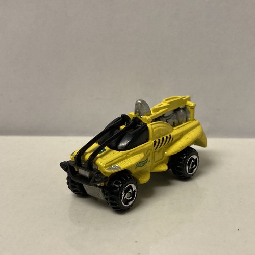USED (See Pics For Condition) Hot Wheels Atomix Yellow XS-IVE - 第 4/4 張圖片