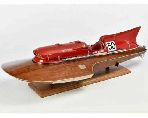 Modellini statici di barche, navi, imbarcazioni scala 1:8 Ferrari