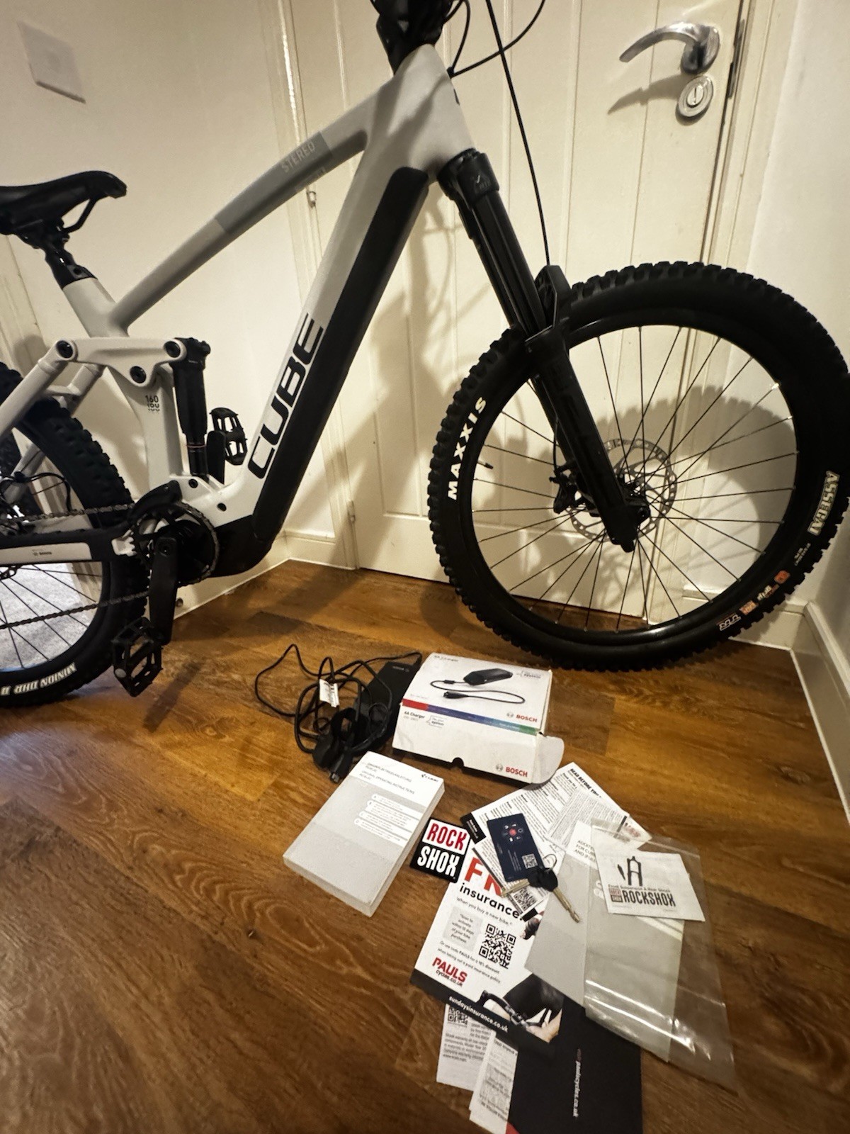 2024 Cube Stereo Hybrid 160 SLX 750 power Electric bike. E bike grey Size,Medium