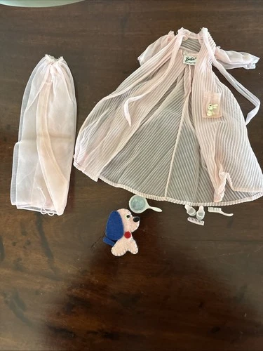 Vintage 1965 BARBIE Nighty Negligee #965 doll clothes nightgown Robe pajamas