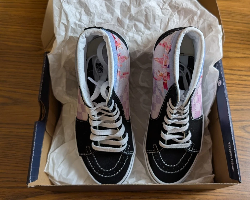 Kpop Demon Hunters x VANS Sk8-Hi Golden Rumi Zoey Mira, GS Talla 3.5 Niños EN MANO Foto 2 de 4