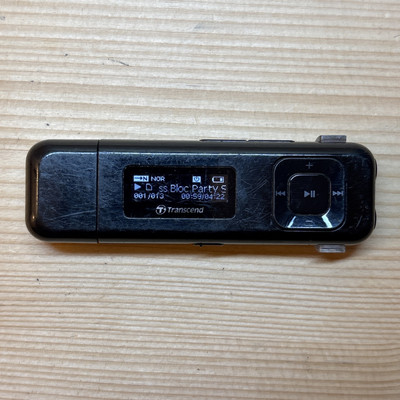 Transcend MP330 8GB USB MP3 Player with FM Radio and Direct Line