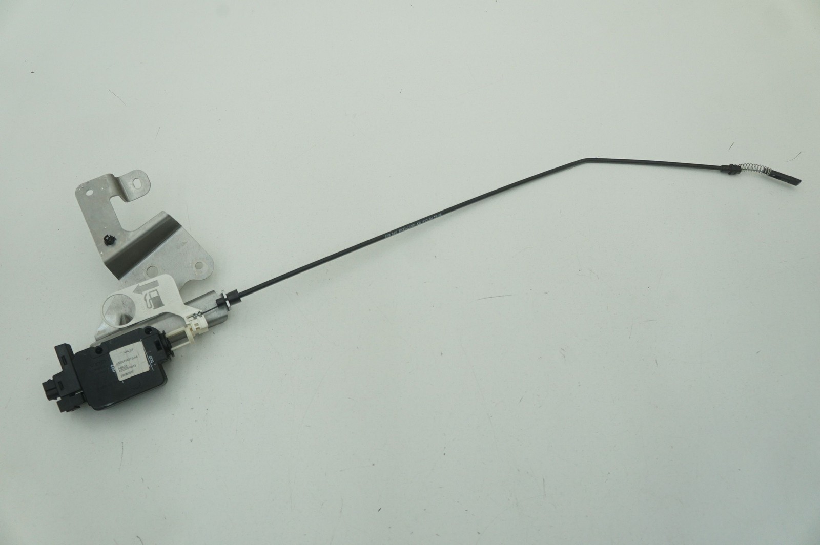 Fuel Tank Door Actuator Latch Lock OEM 6G33-F9C070-AA Aston Martin V8 Vantage 08