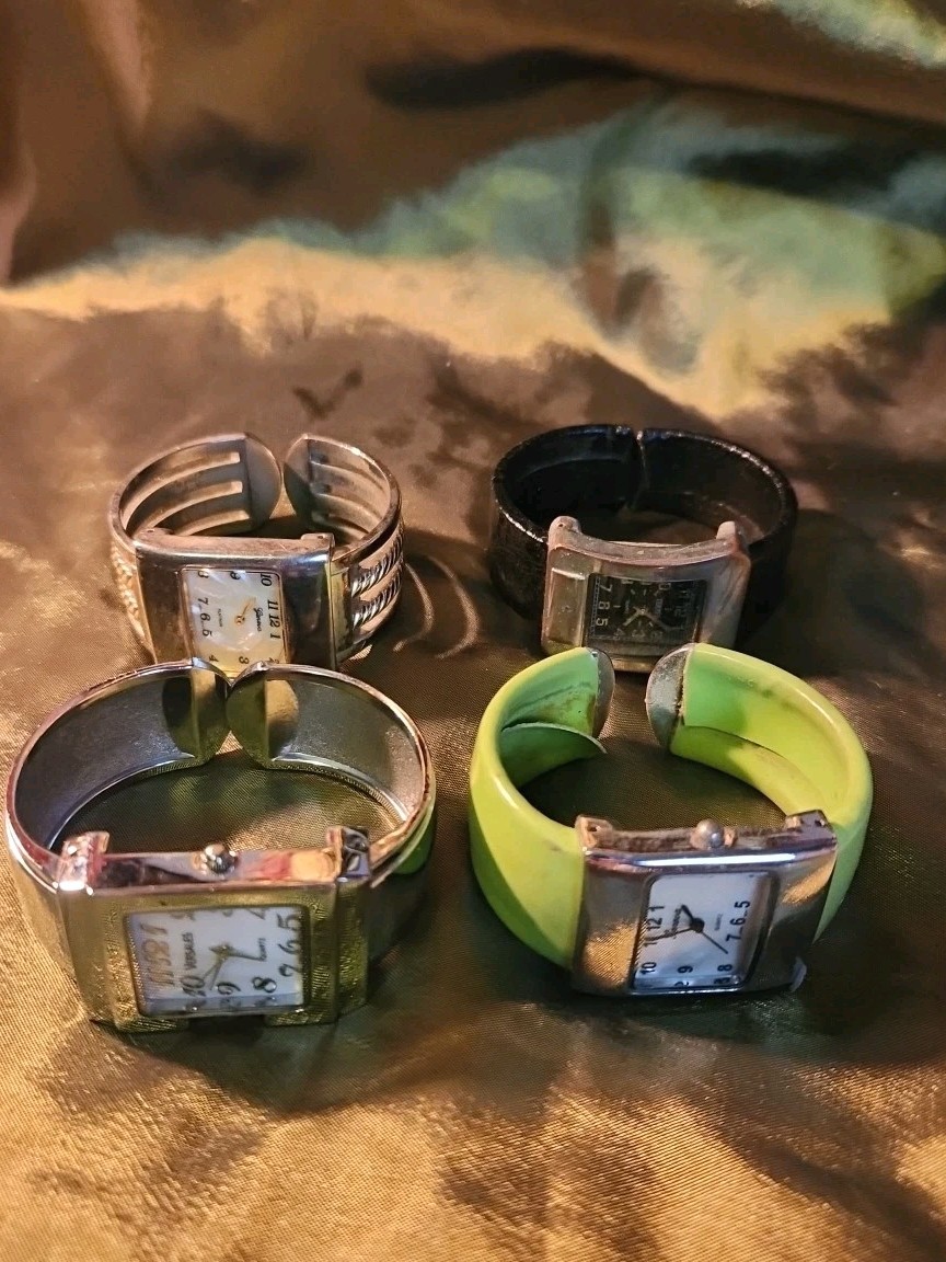 Bracelets Bundle 44 - image 6