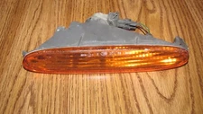 98-03 JAGUAR XJ8 FRONT TURN SIGNAL LIGHT RH OEM PASSENGER