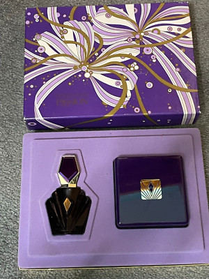 VINTAGE ELIZABETH TAYLOR PASSION 2- PC GIFT SET EAU DE TOILETTE & DUSTING POWDER